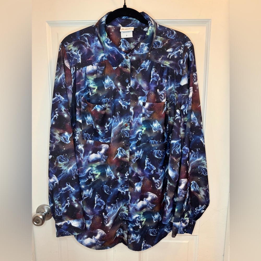Torrid x Wizarding World of Harry Potter Patronus Button Down Size 2